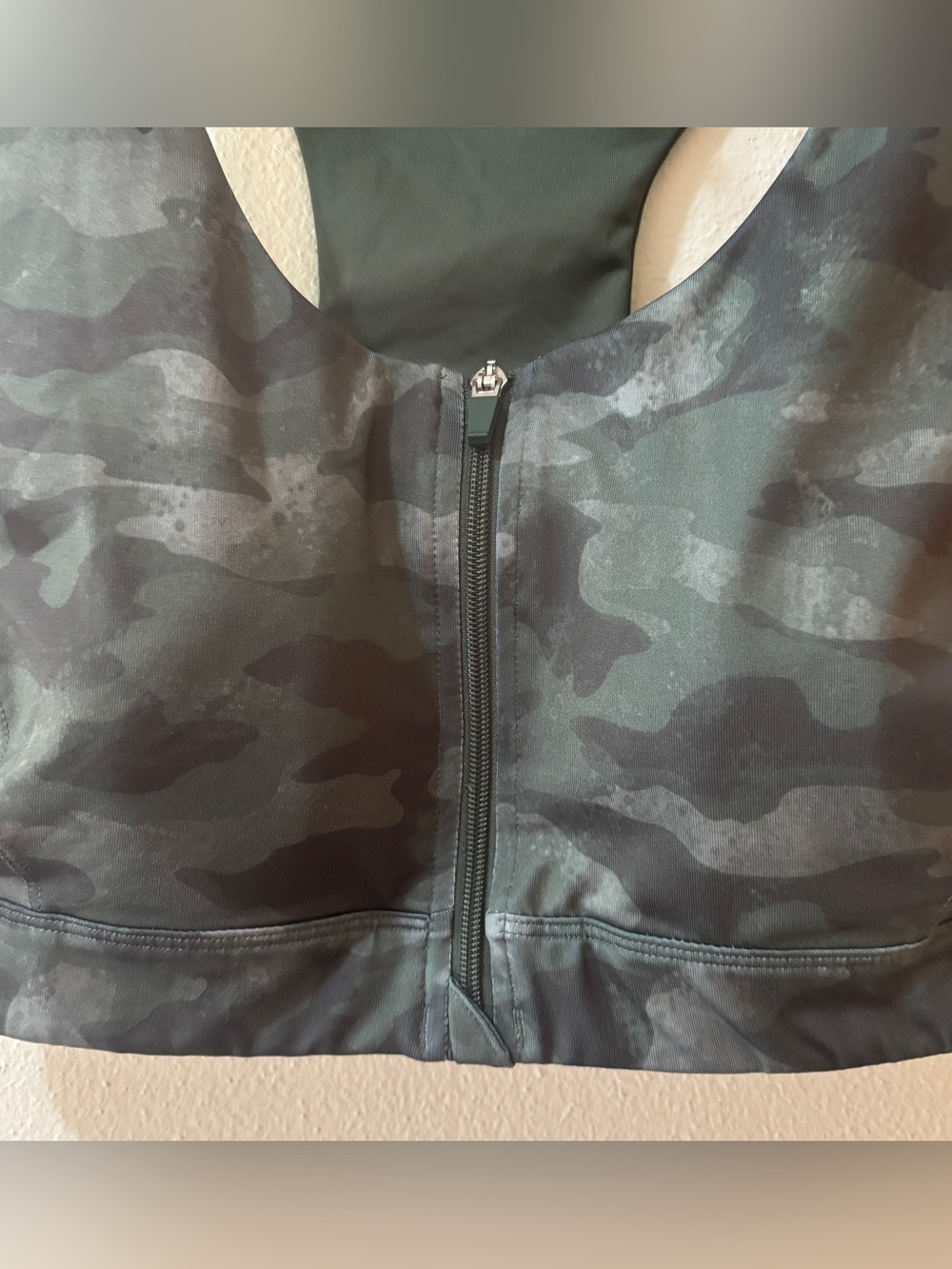 TEK GEAR Camo Front Zip Sports Bra - Picture 4 of 9